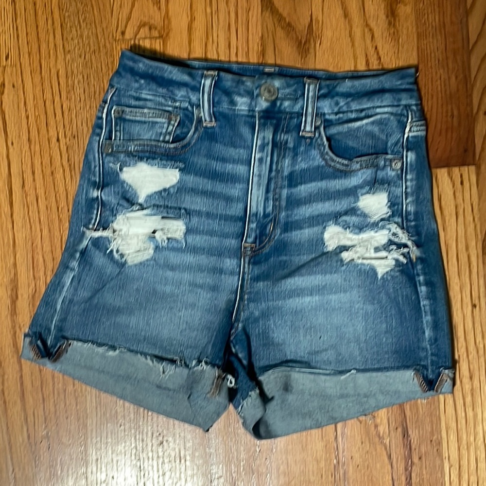 American Eagle 🦅 Curvy Hi-Rise Shorts
